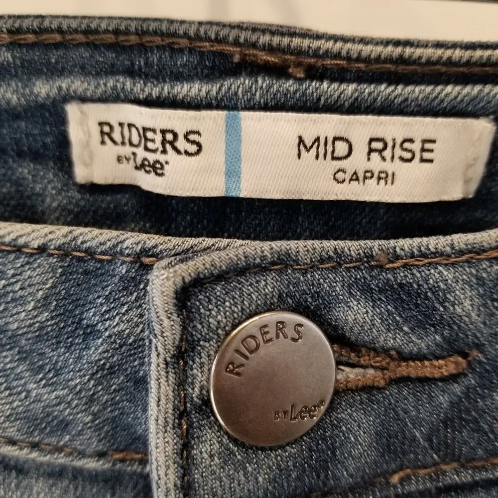 Riders by Lee Mid Rise Capri Shirts‎ Denim Jean Bermuda Long Shorts Size 14